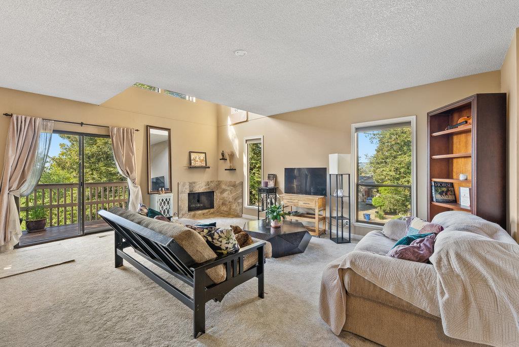 Detail Gallery Image 26 of 31 For 1112 Holmes Way, Hayward,  CA 94541 - 2 Beds | 2/1 Baths