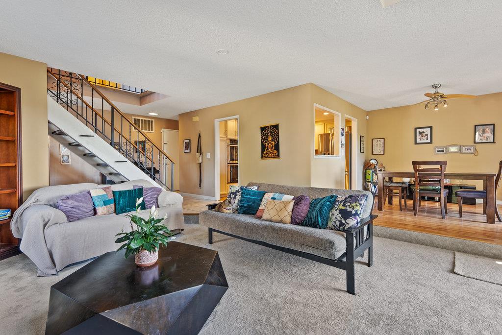 Detail Gallery Image 6 of 31 For 1112 Holmes Way, Hayward,  CA 94541 - 2 Beds | 2/1 Baths