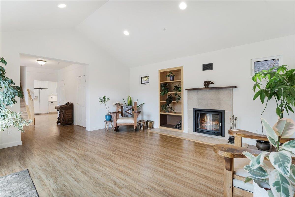Detail Gallery Image 20 of 50 For 334 Park Way, Santa Cruz,  CA 95062 - 5 Beds | 3 Baths