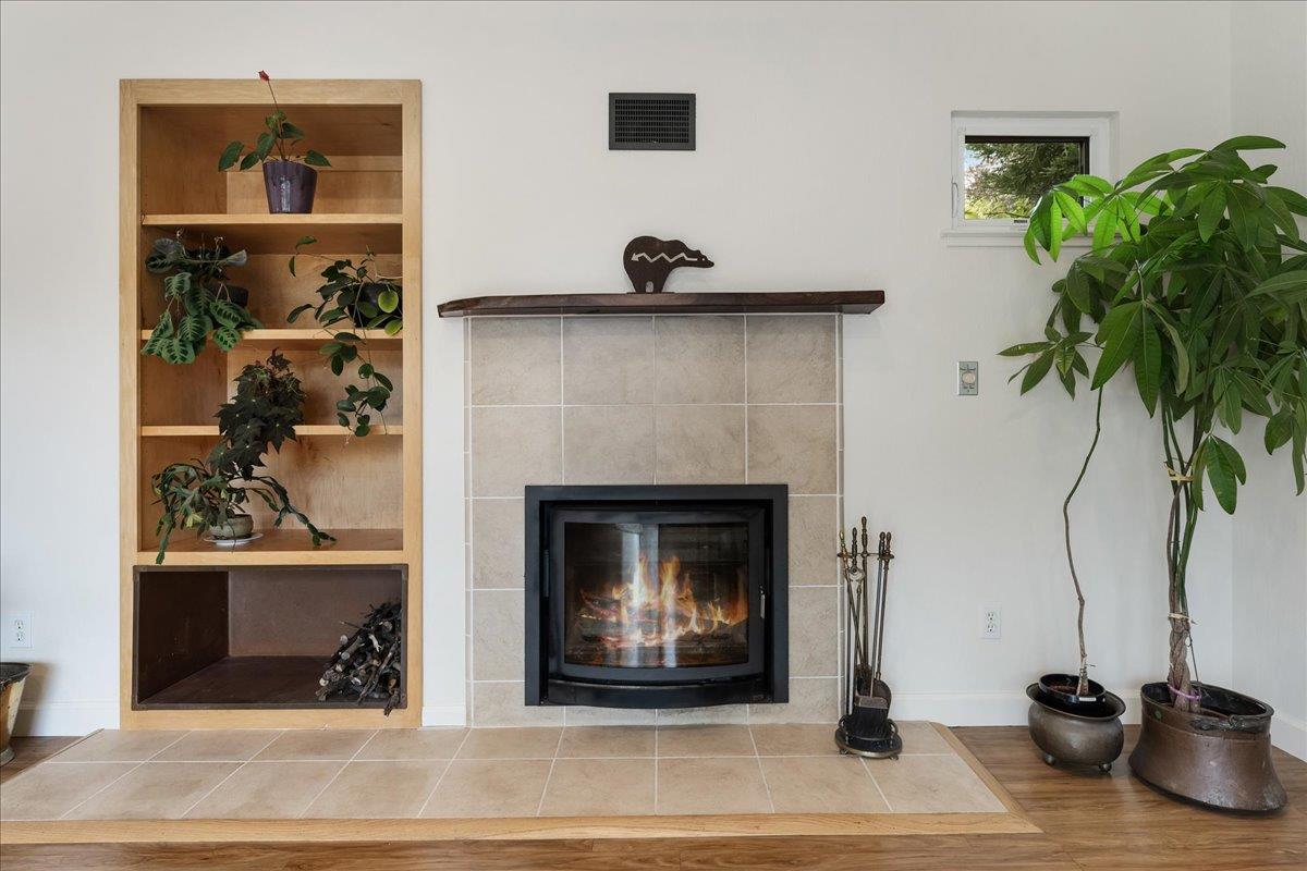 Detail Gallery Image 21 of 50 For 334 Park Way, Santa Cruz,  CA 95062 - 5 Beds | 3 Baths