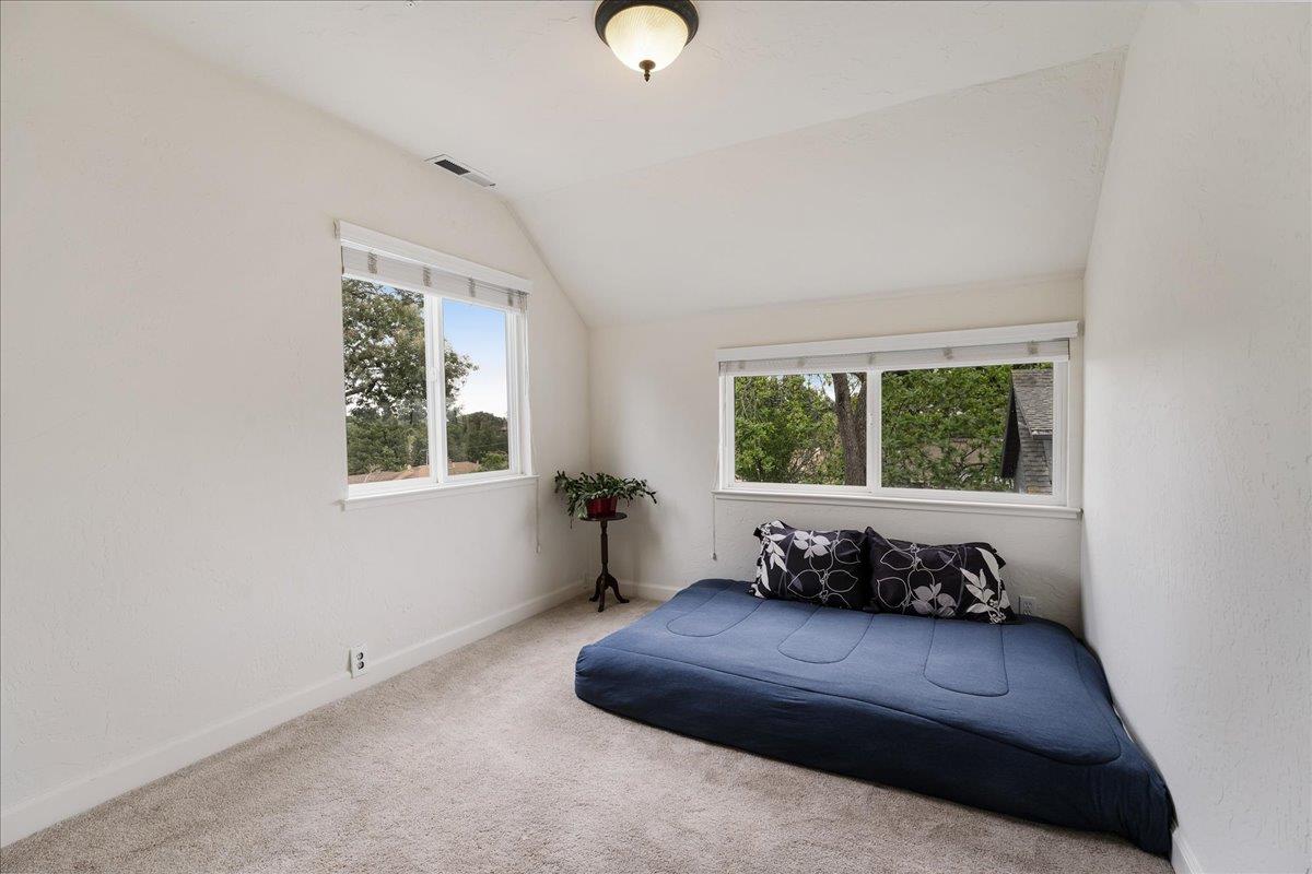 Detail Gallery Image 33 of 50 For 334 Park Way, Santa Cruz,  CA 95062 - 5 Beds | 3 Baths