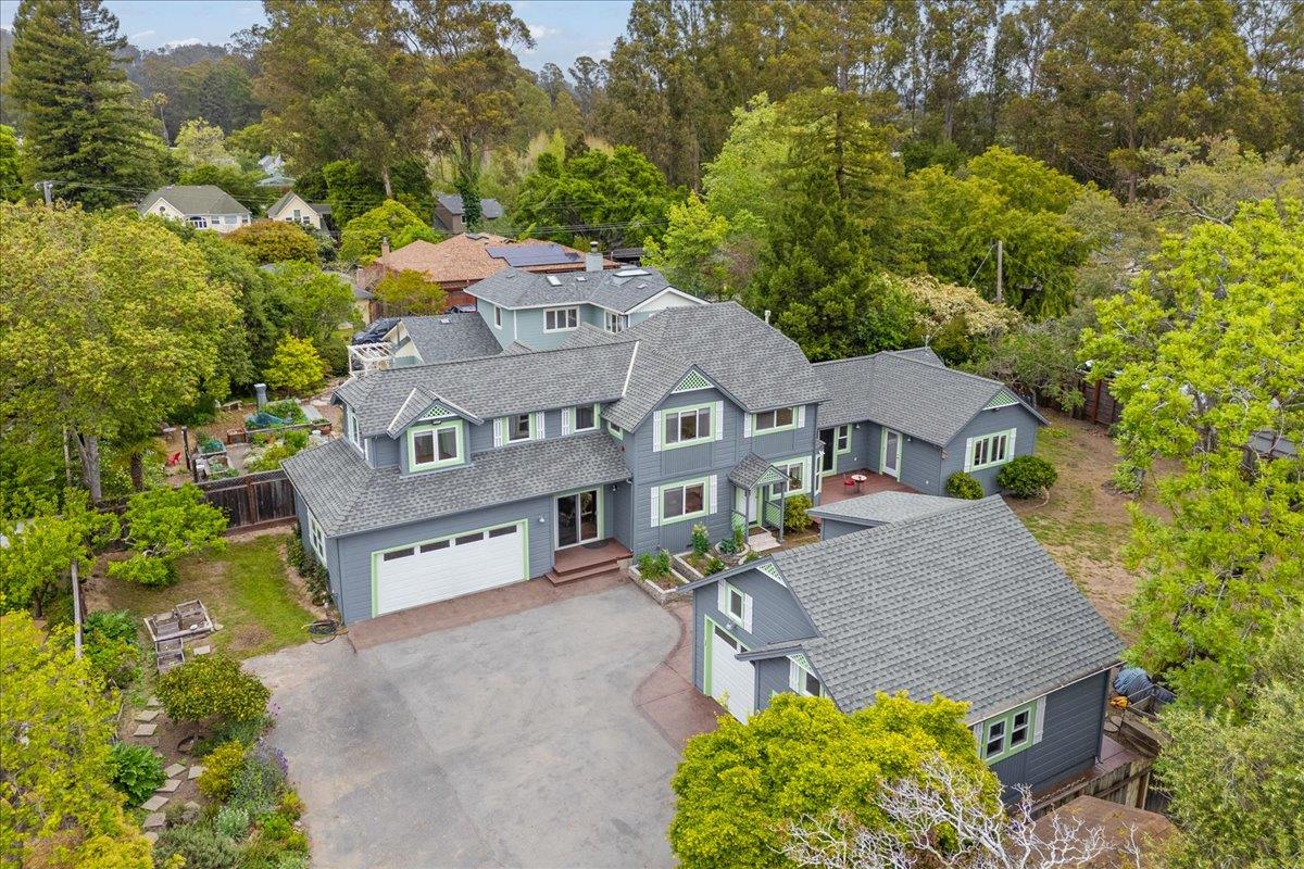 Detail Gallery Image 37 of 50 For 334 Park Way, Santa Cruz,  CA 95062 - 5 Beds | 3 Baths