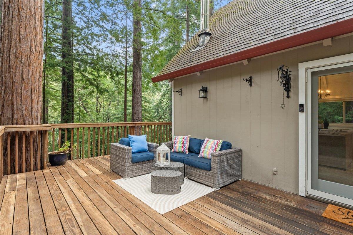 Detail Gallery Image 5 of 35 For 24760 Highland Way, Los Gatos,  CA 95033 - 3 Beds | 2 Baths