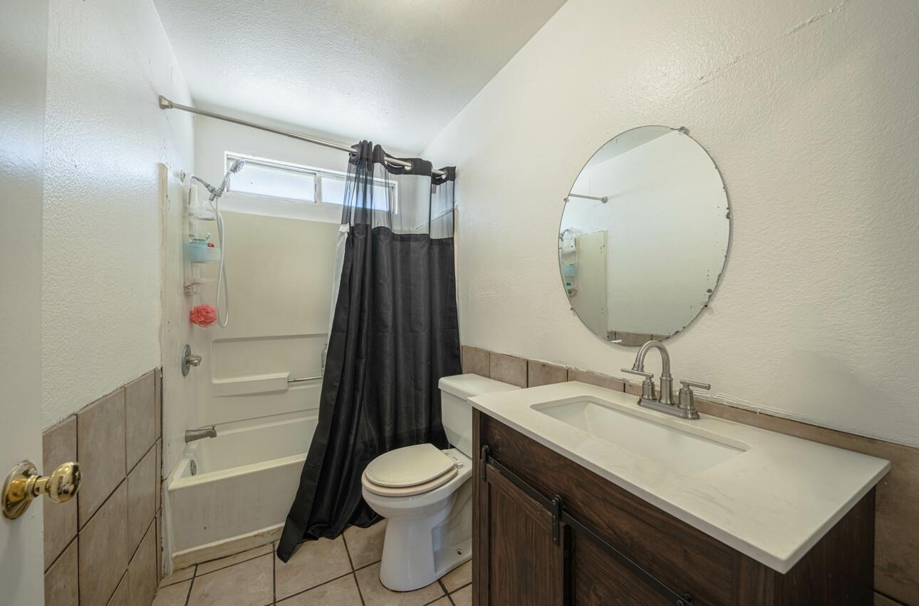 Detail Gallery Image 20 of 27 For 111 Keats Ave, King City,  CA 93930 - 4 Beds | 2 Baths