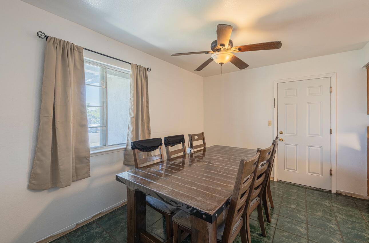 Detail Gallery Image 7 of 27 For 111 Keats Ave, King City,  CA 93930 - 4 Beds | 2 Baths