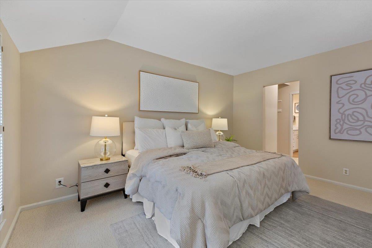 Detail Gallery Image 19 of 47 For 4 Farm Rd, Los Altos,  CA 94024 - 3 Beds | 2 Baths