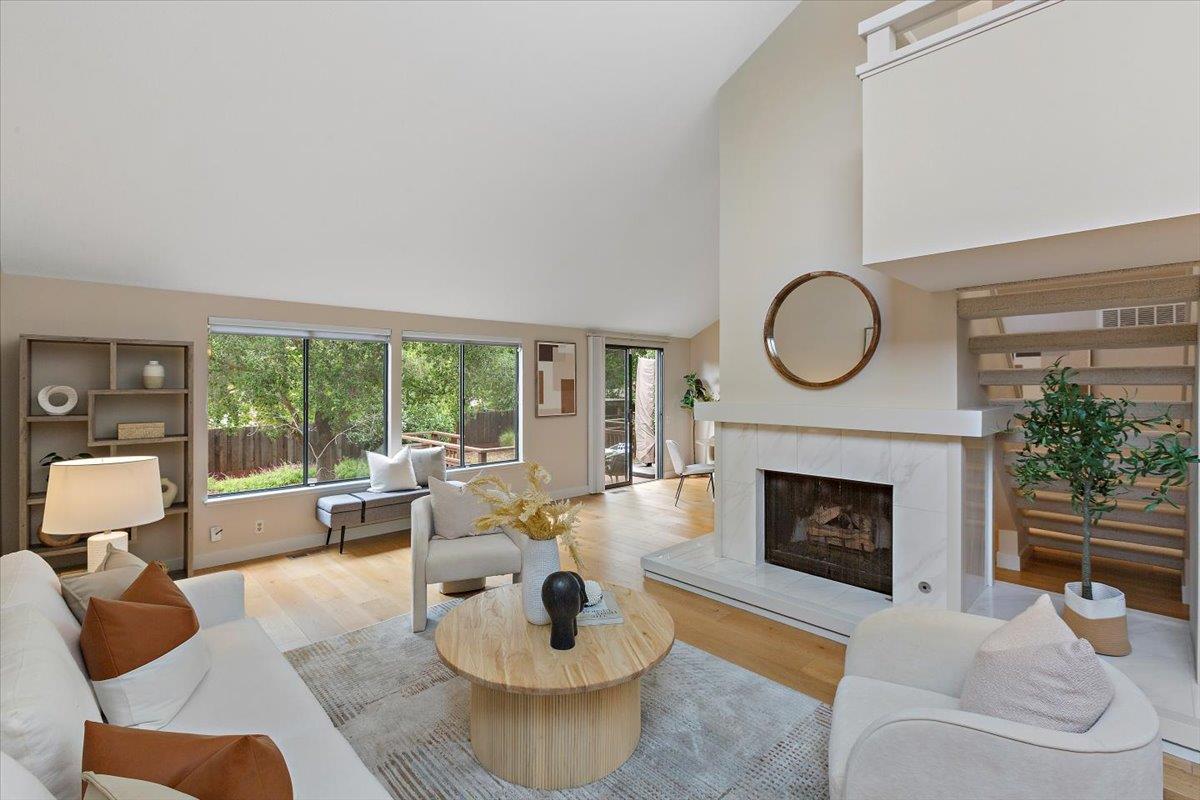 Detail Gallery Image 7 of 47 For 4 Farm Rd, Los Altos,  CA 94024 - 3 Beds | 2 Baths
