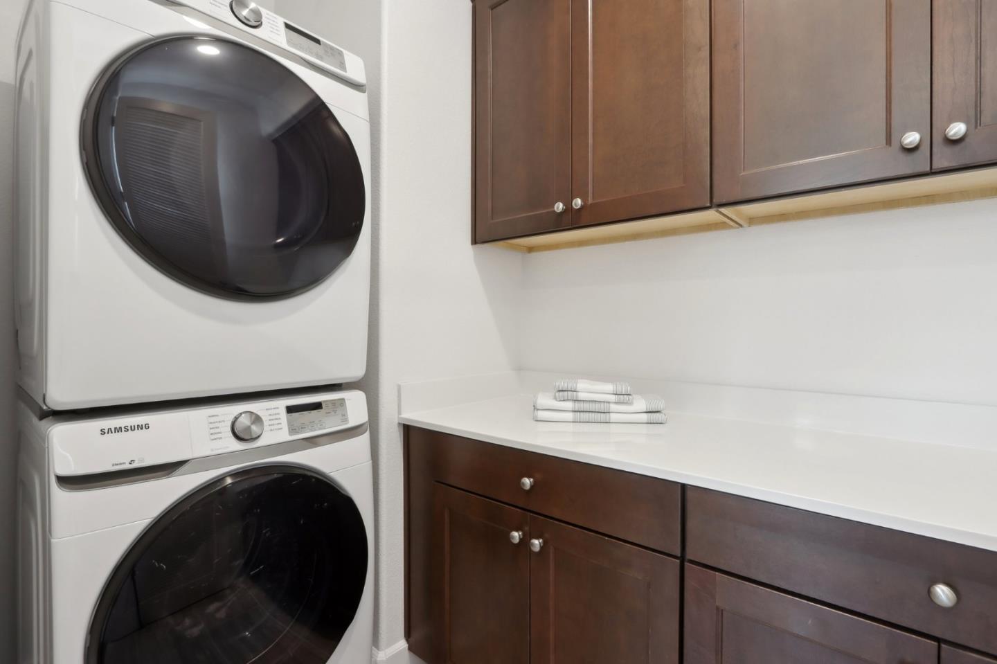 Detail Gallery Image 22 of 31 For 814 Cotati Ter #1,  Sunnyvale,  CA 94085 - 4 Beds | 3/1 Baths
