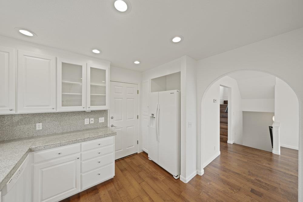 Detail Gallery Image 16 of 50 For 31 Cutter Dr, Watsonville,  CA 95076 - 3 Beds | 3/1 Baths