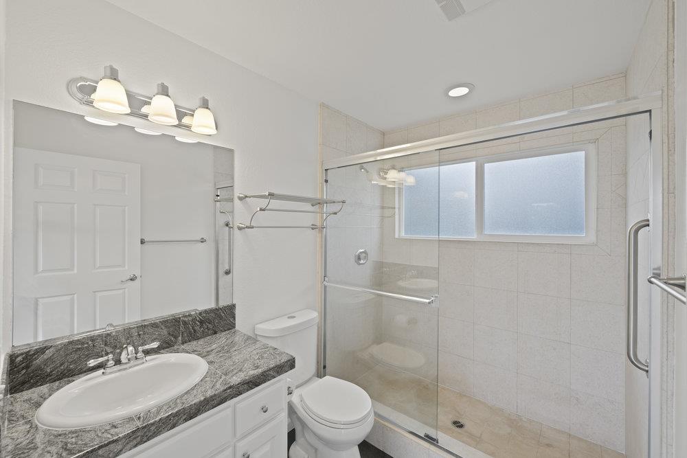 Detail Gallery Image 30 of 50 For 31 Cutter Dr, Watsonville,  CA 95076 - 3 Beds | 3/1 Baths