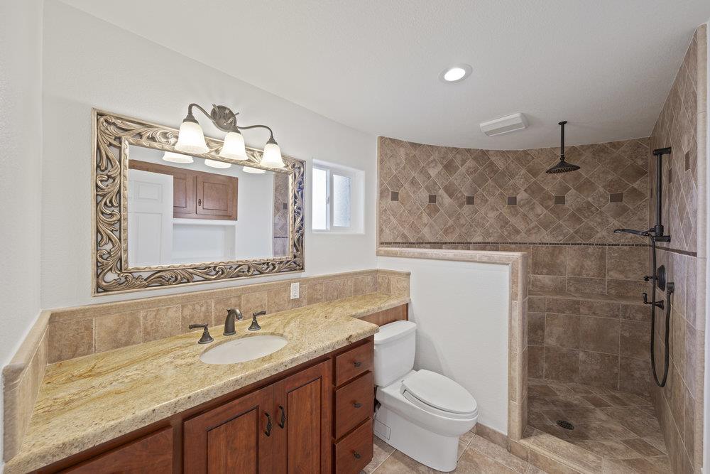 Detail Gallery Image 37 of 50 For 31 Cutter Dr, Watsonville,  CA 95076 - 3 Beds | 3/1 Baths