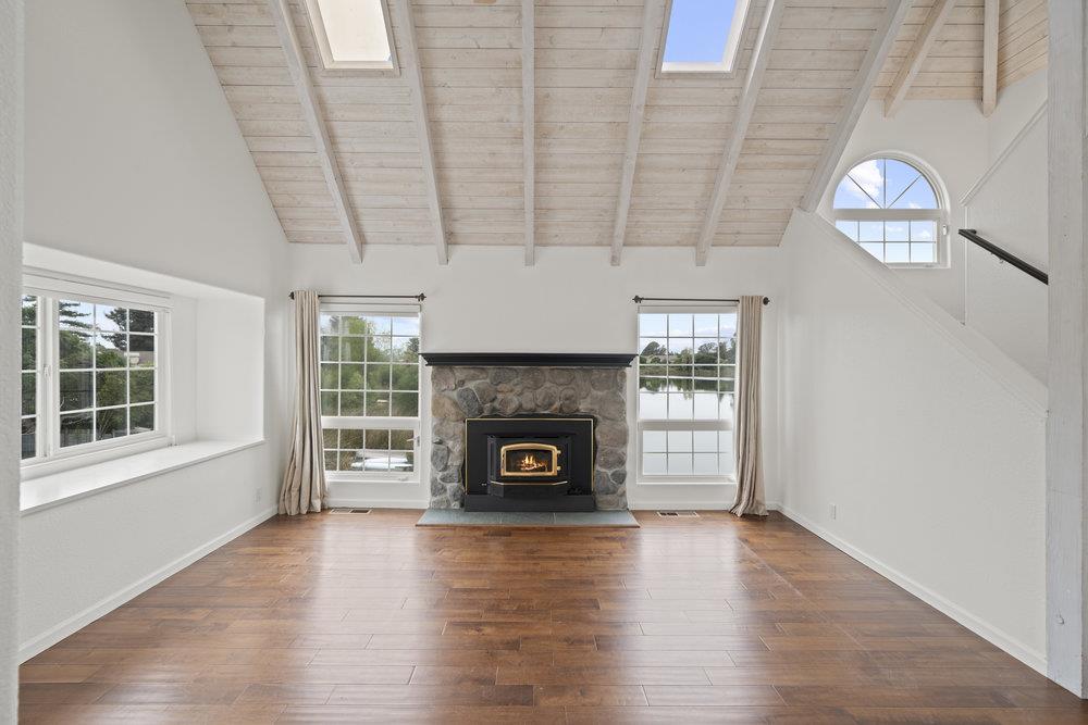 Detail Gallery Image 8 of 50 For 31 Cutter Dr, Watsonville,  CA 95076 - 3 Beds | 3/1 Baths
