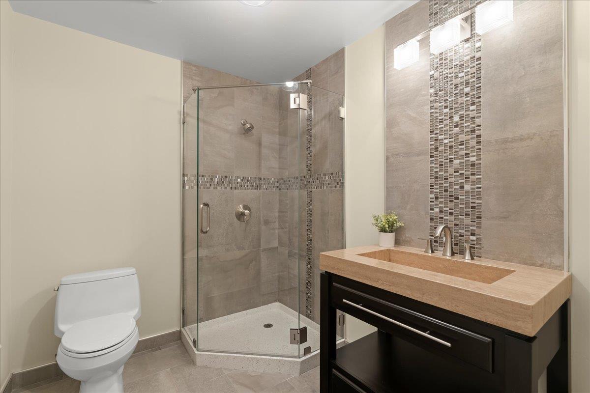 Detail Gallery Image 38 of 50 For 18843 Montewood Ct, Saratoga,  CA 95070 - 6 Beds | 4/1 Baths