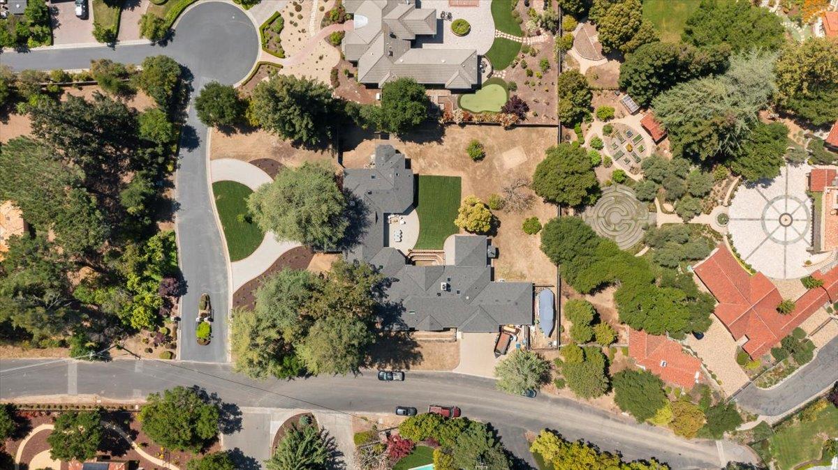 Detail Gallery Image 46 of 50 For 18843 Montewood Ct, Saratoga,  CA 95070 - 6 Beds | 4/1 Baths