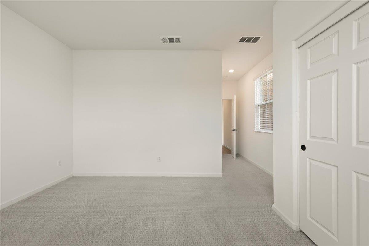 Detail Gallery Image 37 of 39 For 829 Crow Creek Cir, Galt,  CA 95632 - 3 Beds | 2 Baths