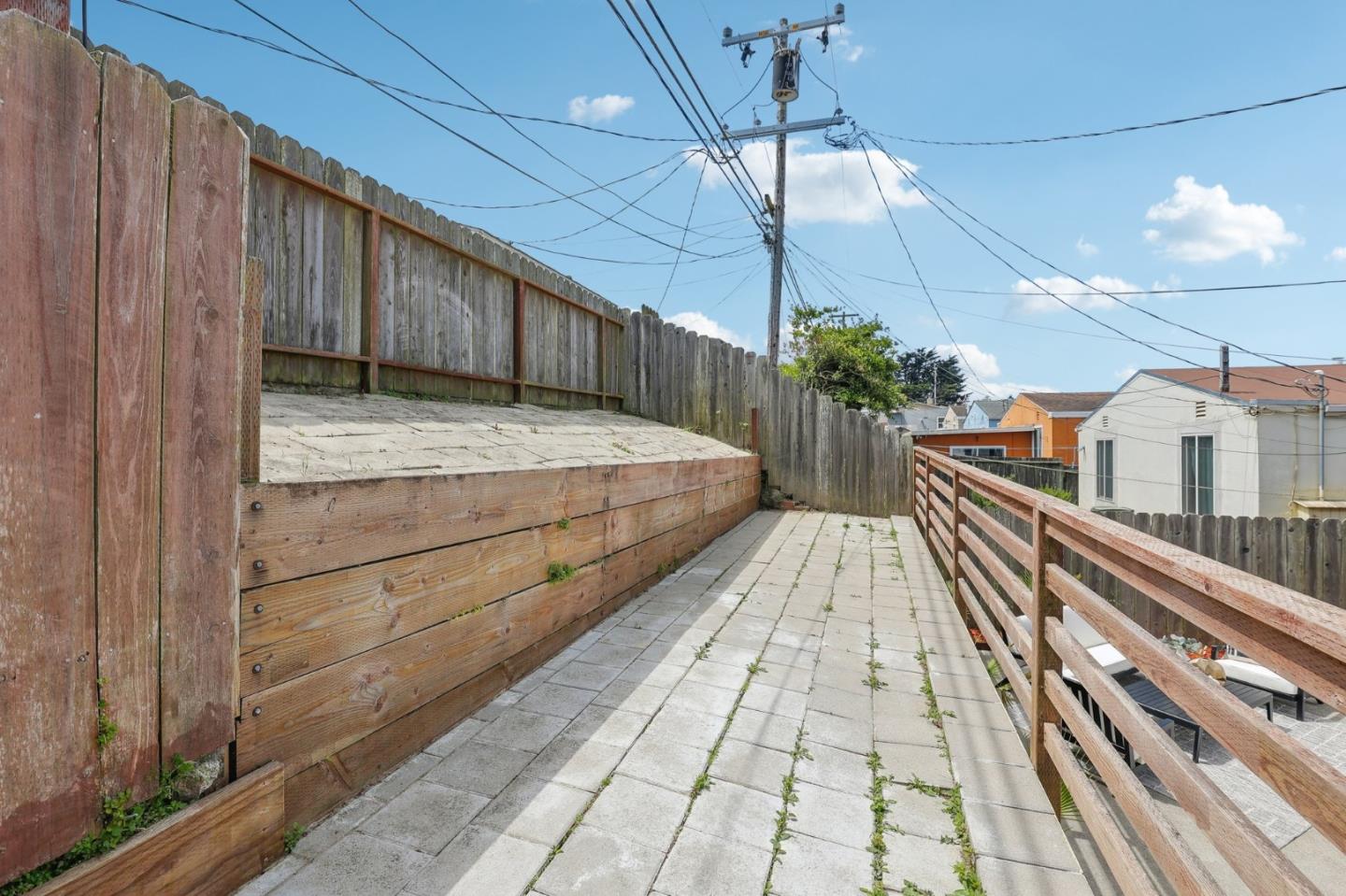 Detail Gallery Image 29 of 44 For 29 Menlo Ave, Daly City,  CA 94015 - 4 Beds | 3 Baths