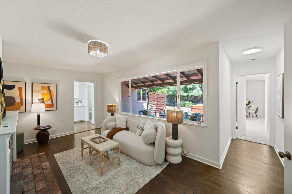 Detail Gallery Image 17 of 36 For 3024 Neal Ave, San Jose,  CA 95128 - 3 Beds | 2/1 Baths
