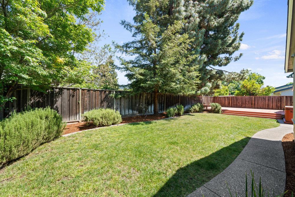Detail Gallery Image 28 of 36 For 3024 Neal Ave, San Jose,  CA 95128 - 3 Beds | 2/1 Baths