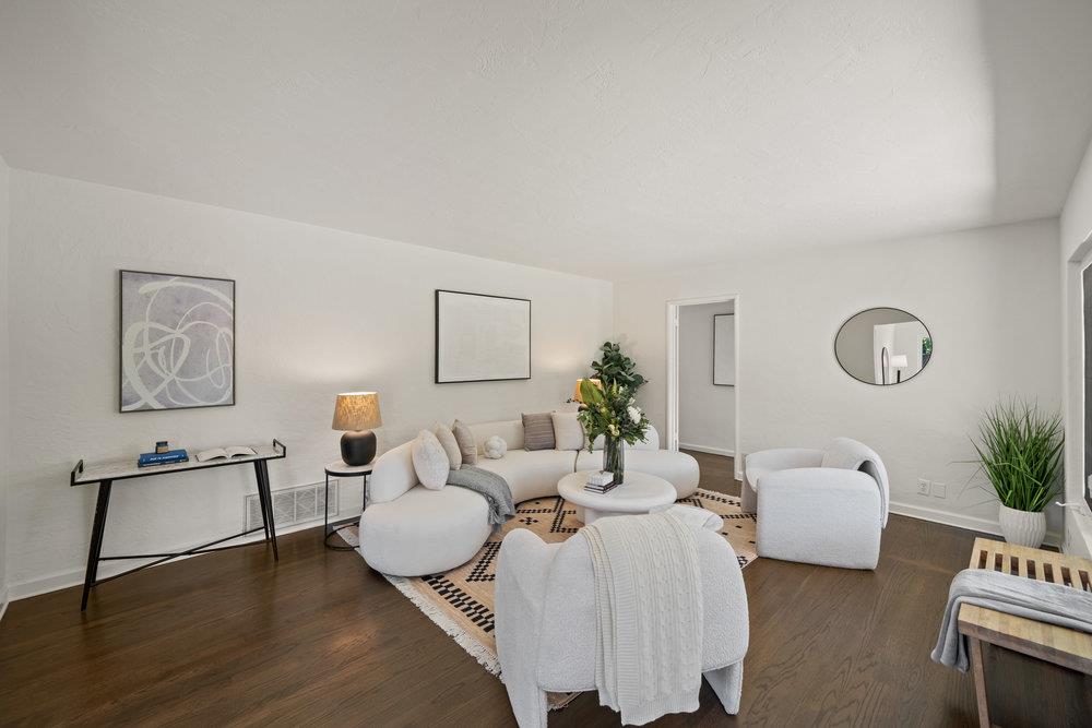 Detail Gallery Image 7 of 36 For 3024 Neal Ave, San Jose,  CA 95128 - 3 Beds | 2/1 Baths