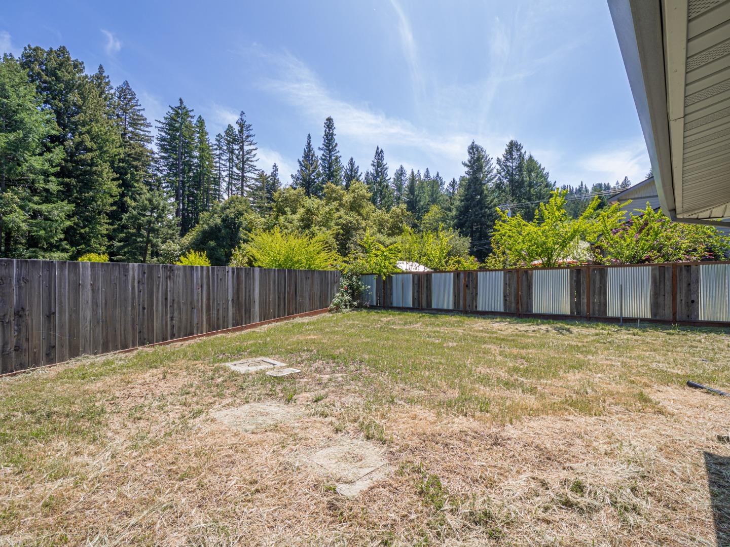 Detail Gallery Image 15 of 34 For 190 Moon Dr, Boulder Creek,  CA 95006 - 4 Beds | 2 Baths