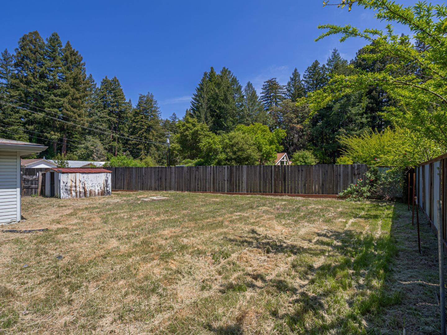 Detail Gallery Image 18 of 34 For 190 Moon Dr, Boulder Creek,  CA 95006 - 4 Beds | 2 Baths