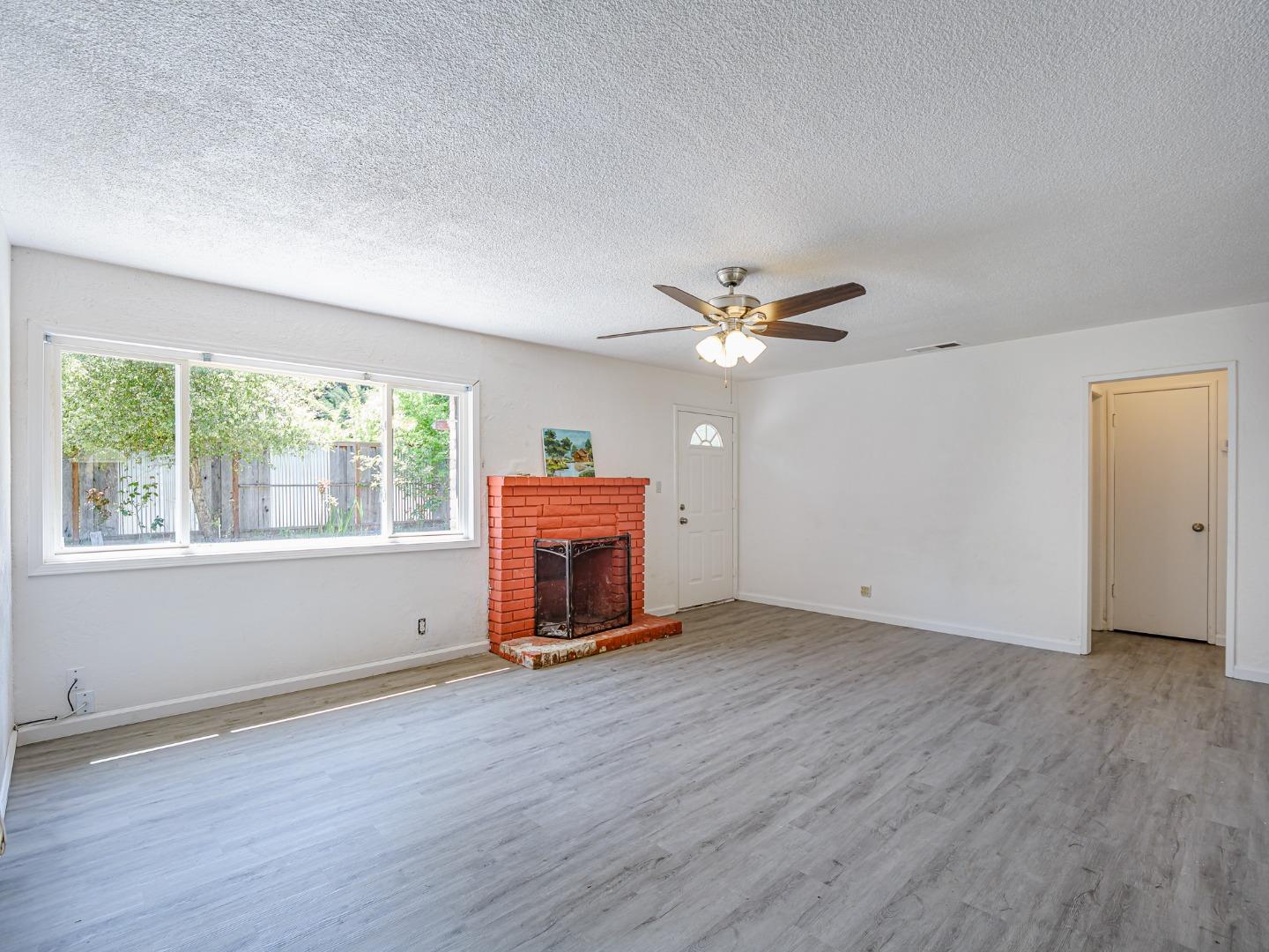 Detail Gallery Image 26 of 34 For 190 Moon Dr, Boulder Creek,  CA 95006 - 4 Beds | 2 Baths