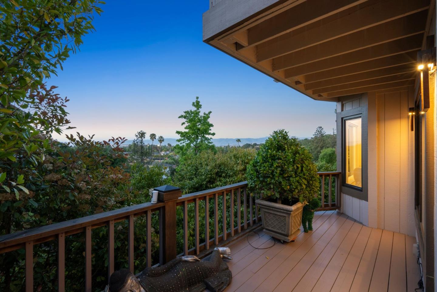Detail Gallery Image 29 of 81 For 5958 Dry Oak Dr, San Jose,  CA 95120 - 3 Beds | 2/1 Baths