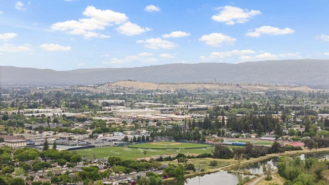 Detail Gallery Image 76 of 81 For 5958 Dry Oak Dr, San Jose,  CA 95120 - 3 Beds | 2/1 Baths