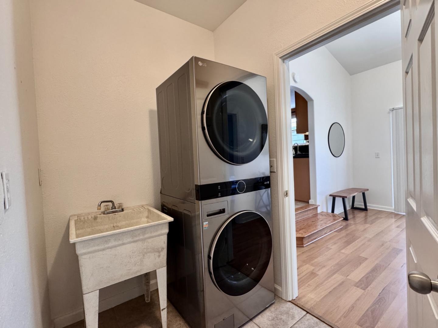 Detail Gallery Image 16 of 19 For 140 Sally St, Hollister,  CA 95023 - 3 Beds | 2 Baths