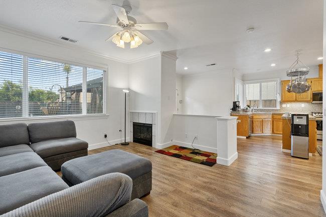 Detail Gallery Image 22 of 67 For 1650 Mimosa St, Hollister,  CA 95023 - 5 Beds | 3 Baths