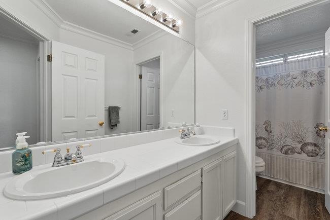 Detail Gallery Image 31 of 67 For 1650 Mimosa St, Hollister,  CA 95023 - 5 Beds | 3 Baths