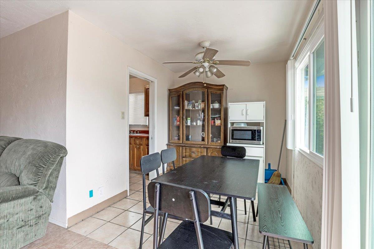 Detail Gallery Image 14 of 23 For 618 N Bayview Ave, Sunnyvale,  CA 94085 - 3 Beds | 1 Baths
