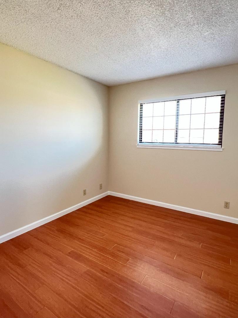 Detail Gallery Image 15 of 22 For 18652 Eisenhower St, Salinas,  CA 93906 - 4 Beds | 2 Baths