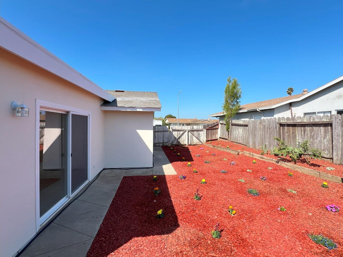 Detail Gallery Image 20 of 22 For 18652 Eisenhower St, Salinas,  CA 93906 - 4 Beds | 2 Baths