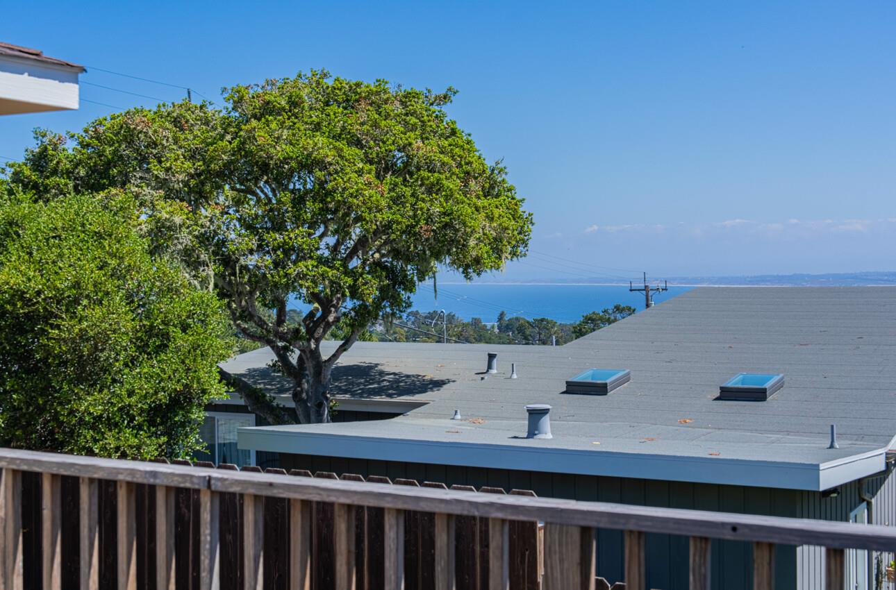 Detail Gallery Image 24 of 45 For 189 via Gayuba, Monterey,  CA 93940 - 2 Beds | 1 Baths