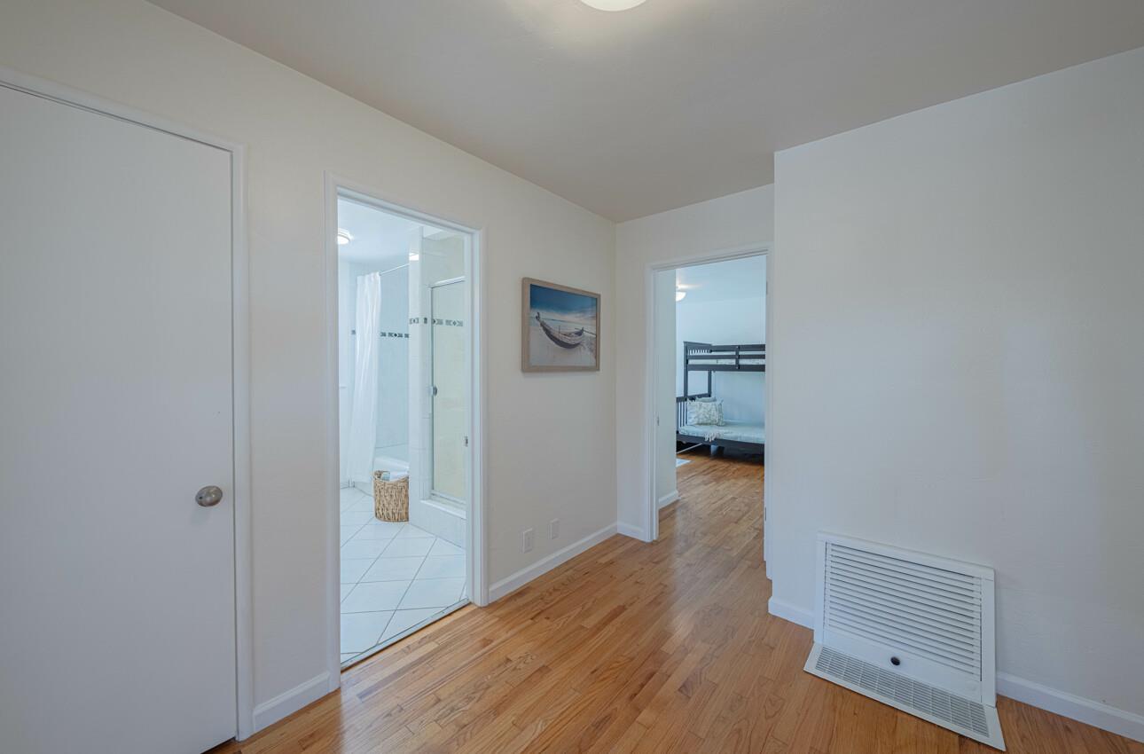 Detail Gallery Image 28 of 45 For 189 via Gayuba, Monterey,  CA 93940 - 2 Beds | 1 Baths