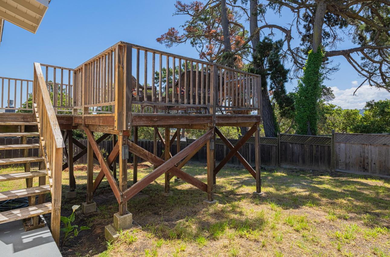 Detail Gallery Image 41 of 45 For 189 via Gayuba, Monterey,  CA 93940 - 2 Beds | 1 Baths