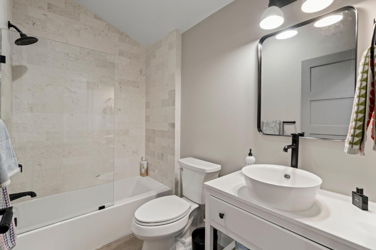 Detail Gallery Image 20 of 36 For 145 Central Avenue Ave, Los Gatos,  CA 95030 - 5 Beds | 4/1 Baths