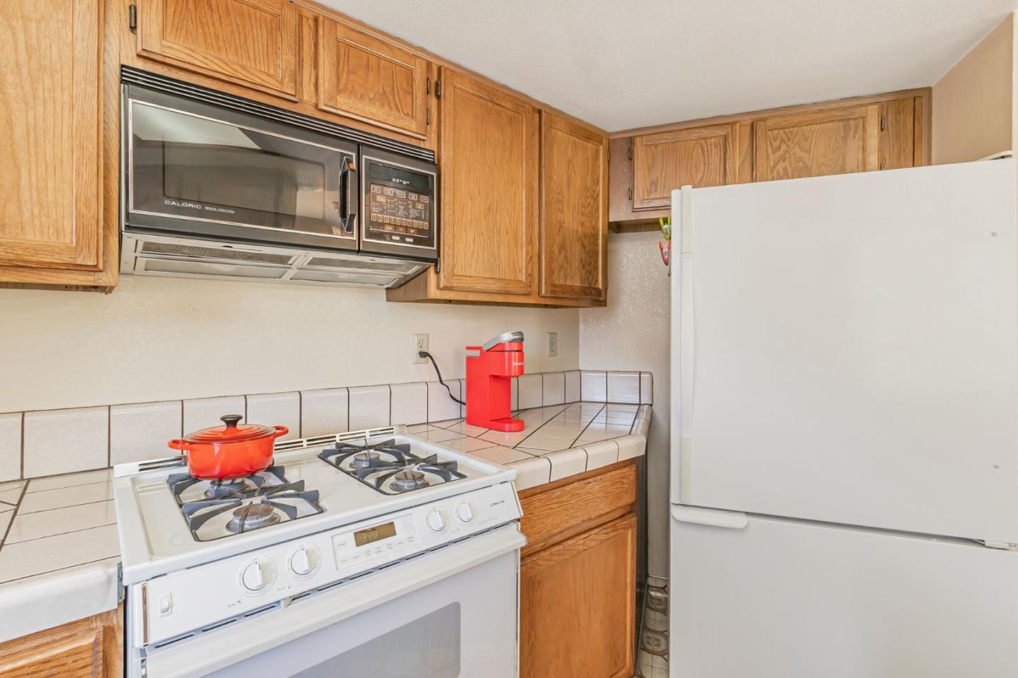 Detail Gallery Image 12 of 31 For 115 Dot Ave, Campbell,  CA 95008 - 2 Beds | 2/1 Baths
