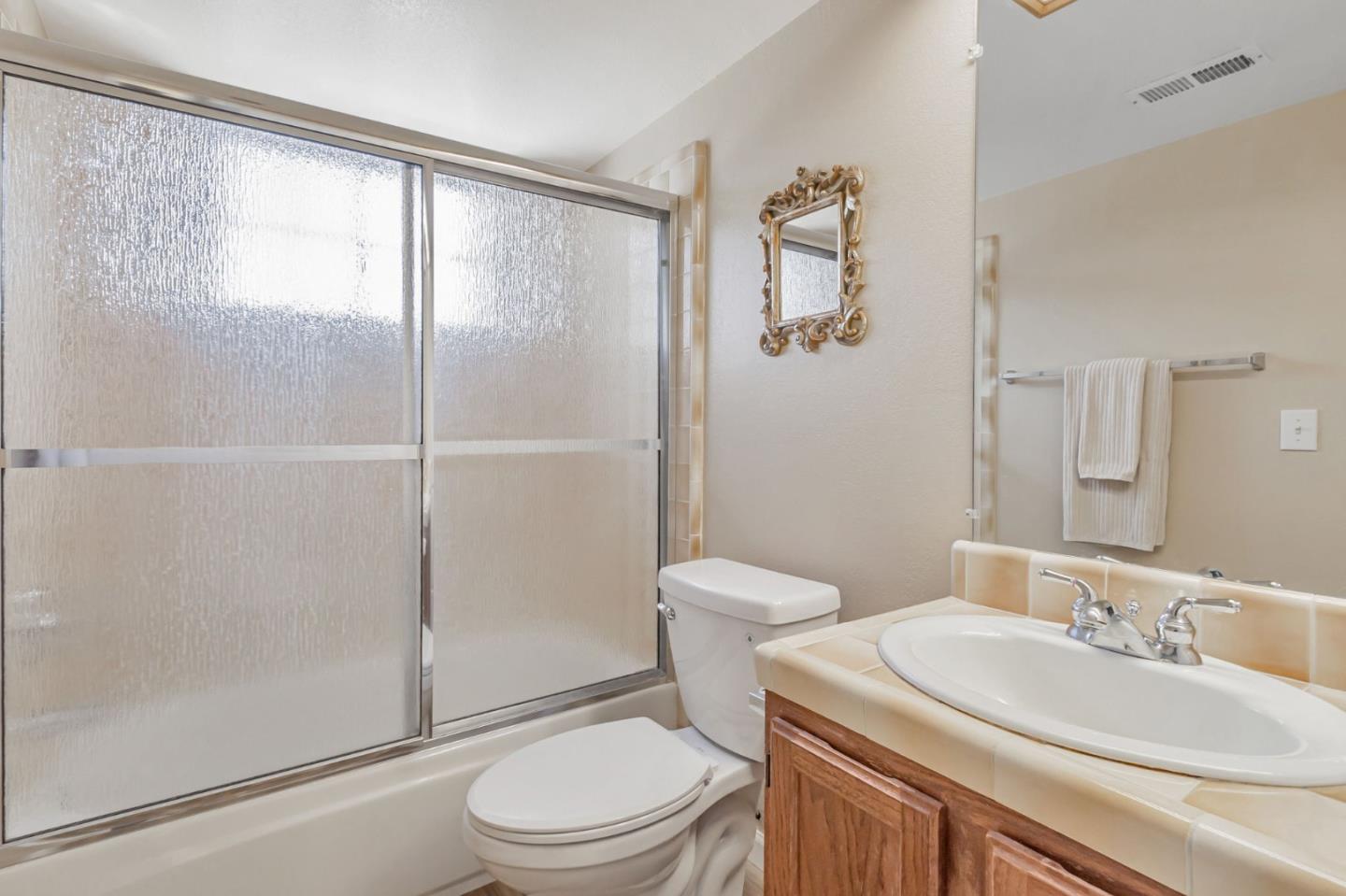 Detail Gallery Image 19 of 31 For 115 Dot Ave, Campbell,  CA 95008 - 2 Beds | 2/1 Baths