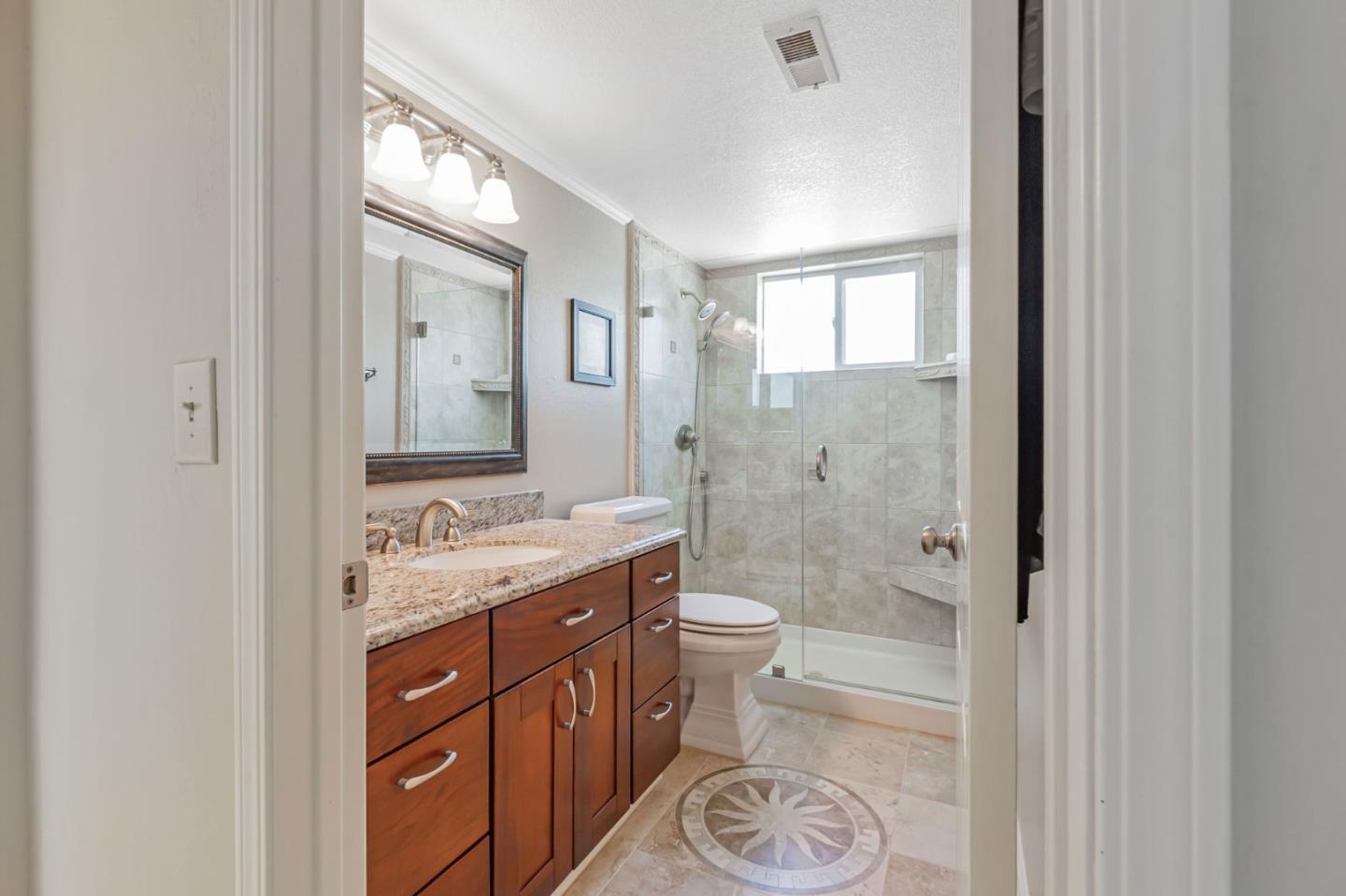 Detail Gallery Image 21 of 31 For 115 Dot Ave, Campbell,  CA 95008 - 2 Beds | 2/1 Baths