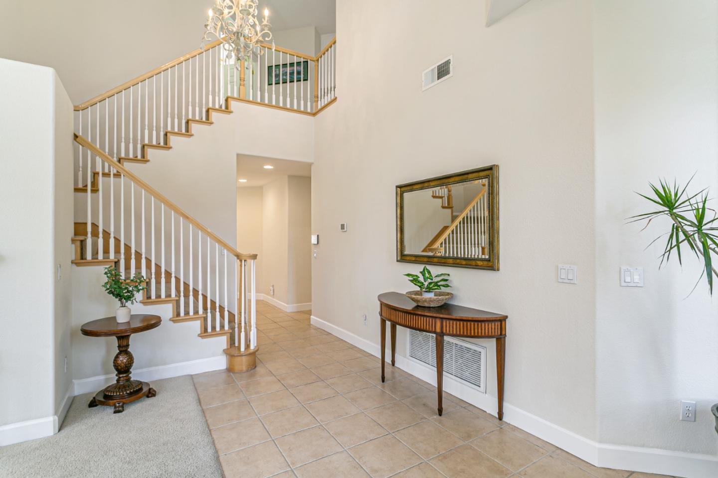 Detail Gallery Image 20 of 54 For 18345 Serra Avenida, Morgan Hill,  CA 95037 - 4 Beds | 3/1 Baths