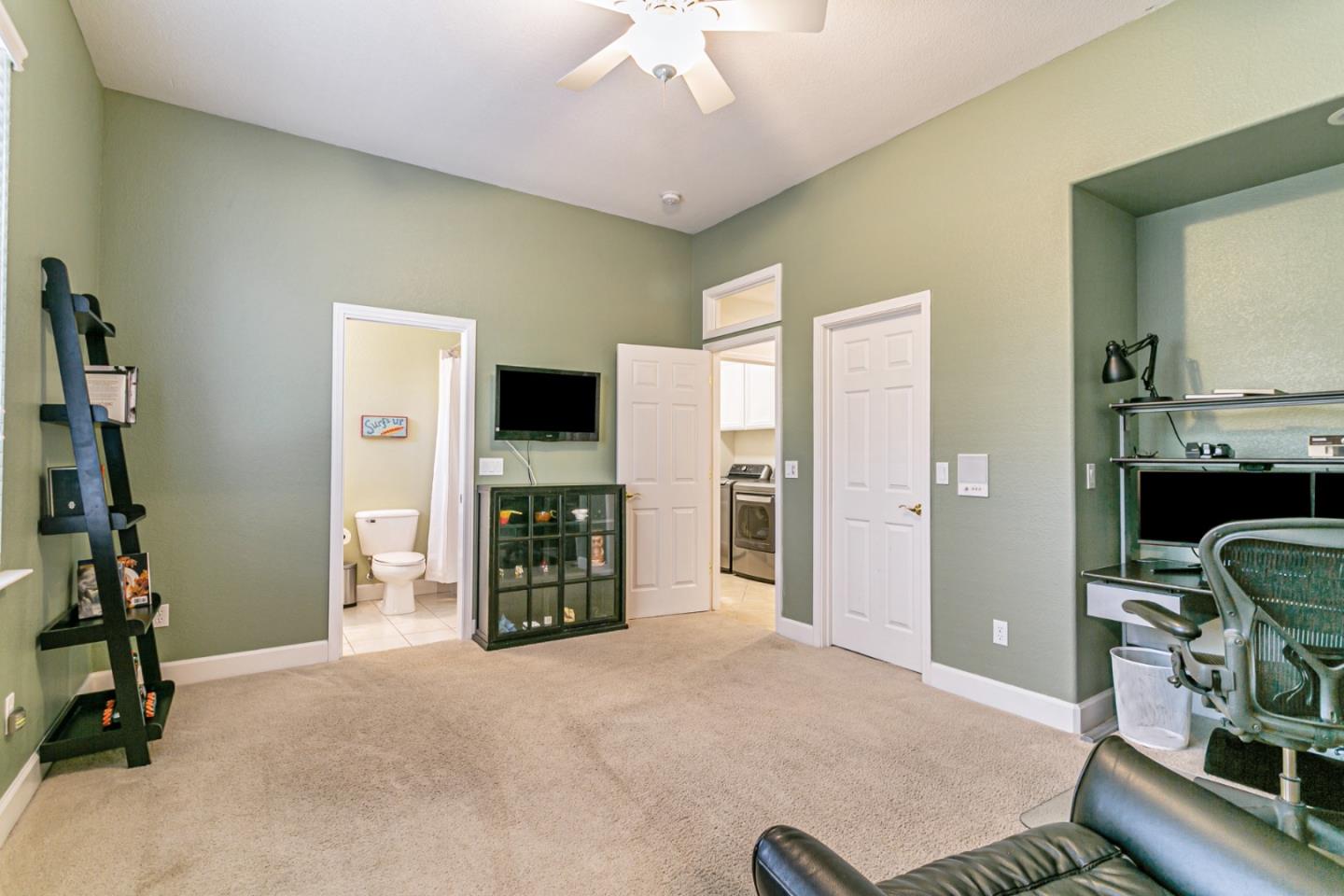 Detail Gallery Image 38 of 54 For 18345 Serra Avenida, Morgan Hill,  CA 95037 - 4 Beds | 3/1 Baths