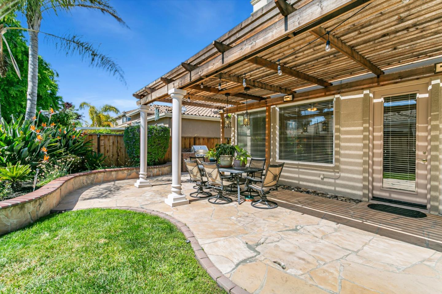 Detail Gallery Image 43 of 54 For 18345 Serra Avenida, Morgan Hill,  CA 95037 - 4 Beds | 3/1 Baths