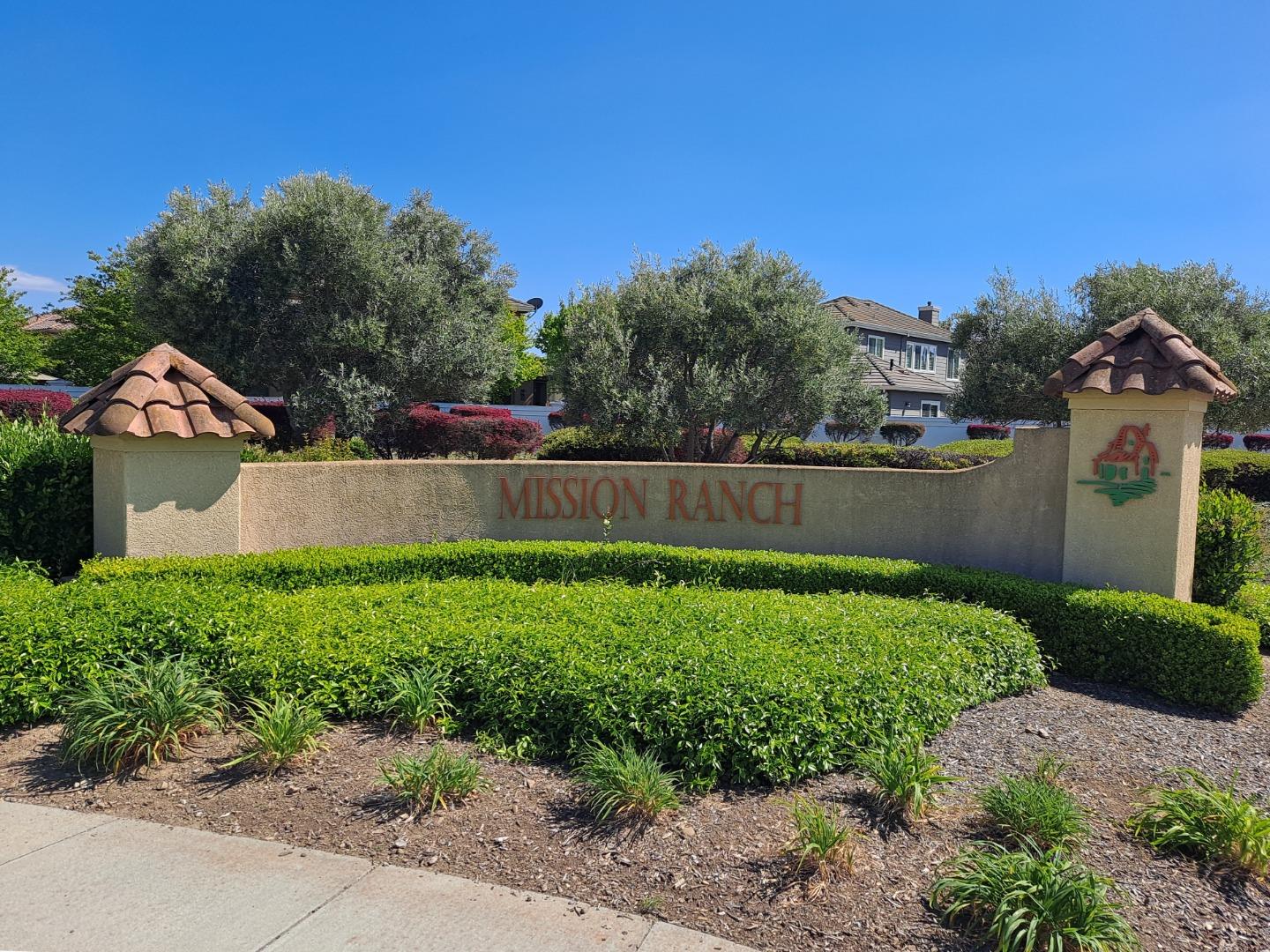 Detail Gallery Image 48 of 54 For 18345 Serra Avenida, Morgan Hill,  CA 95037 - 4 Beds | 3/1 Baths