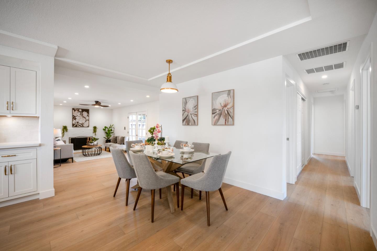 Detail Gallery Image 12 of 34 For 125 Foothill Ct, Morgan Hill,  CA 95037 - 4 Beds | 2 Baths