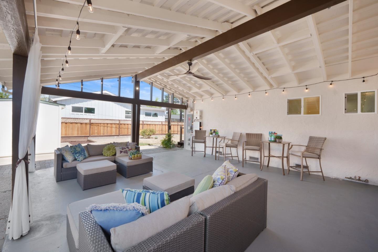 Detail Gallery Image 23 of 34 For 125 Foothill Ct, Morgan Hill,  CA 95037 - 4 Beds | 2 Baths