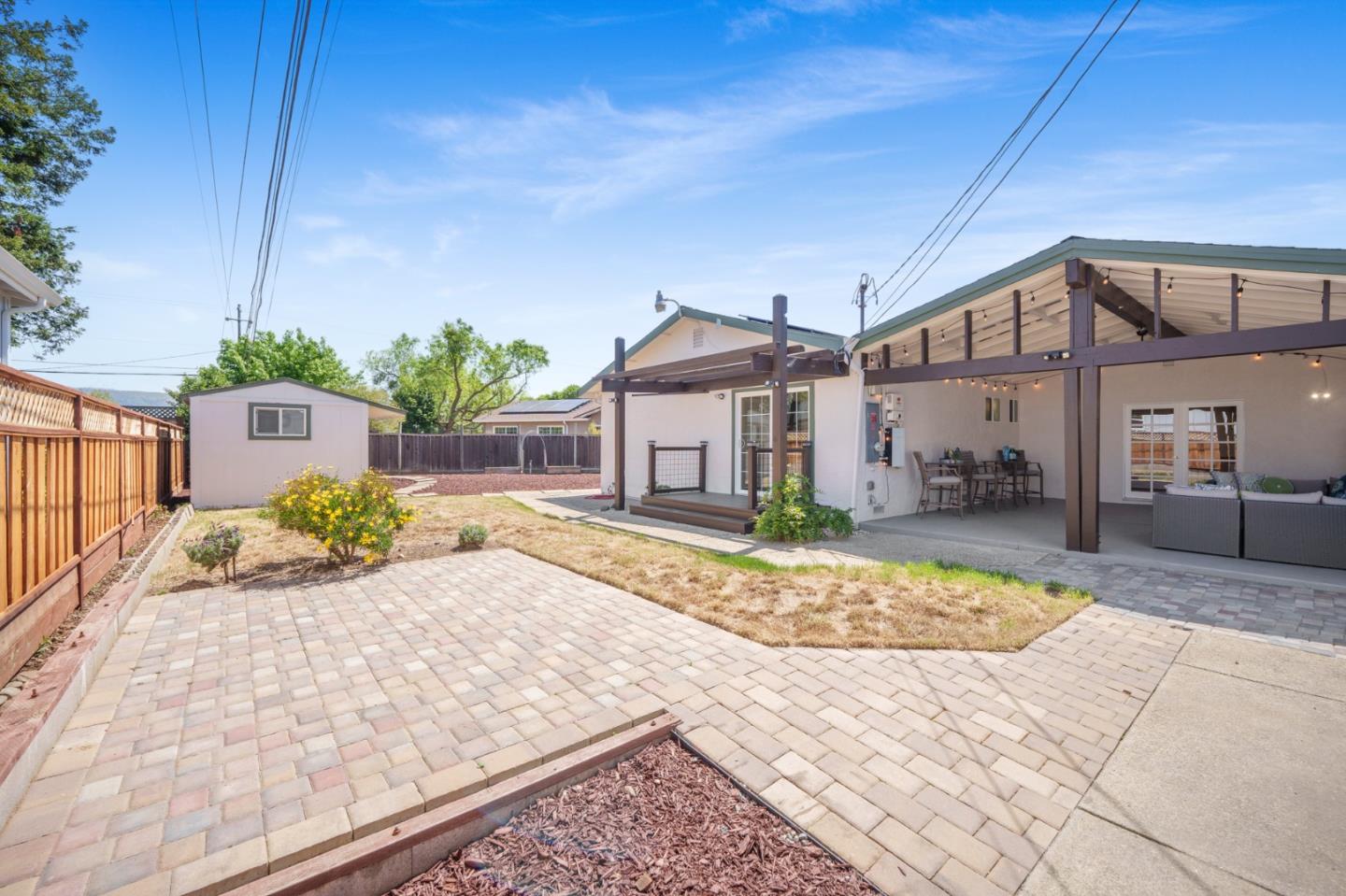 Detail Gallery Image 28 of 34 For 125 Foothill Ct, Morgan Hill,  CA 95037 - 4 Beds | 2 Baths