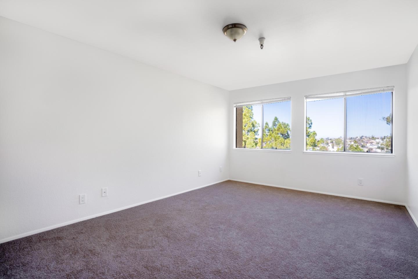 Detail Gallery Image 17 of 28 For 545 Pierce St #3301,  Albany,  CA 94706 - 2 Beds | 2 Baths