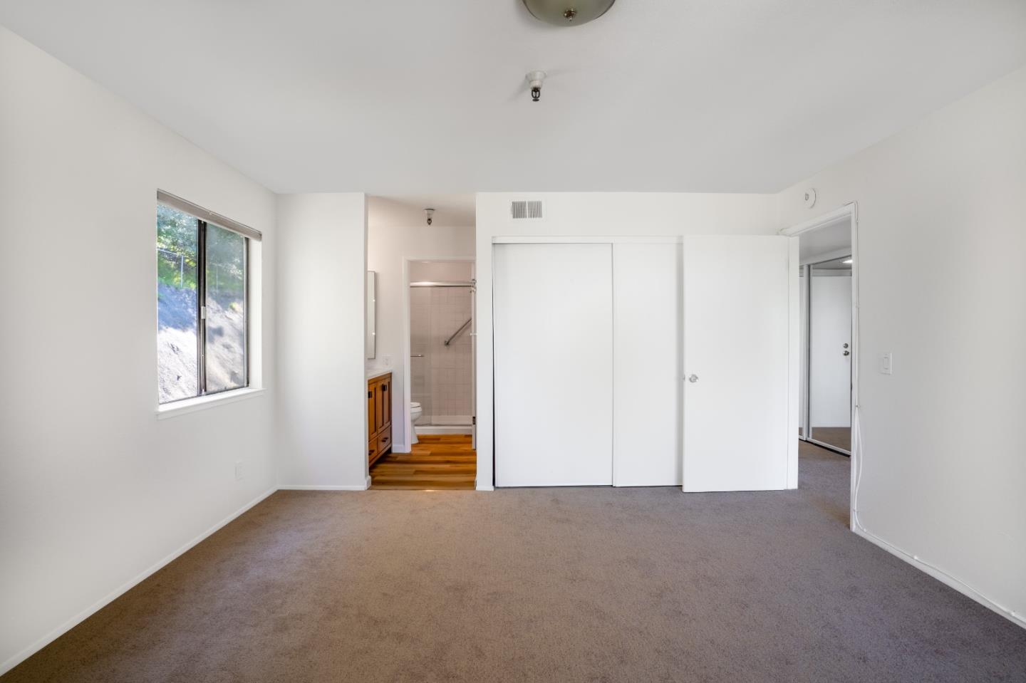 Detail Gallery Image 20 of 28 For 545 Pierce St #3301,  Albany,  CA 94706 - 2 Beds | 2 Baths